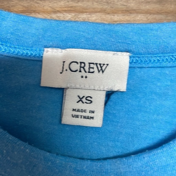 J. Crew size XS Blue Sleeveless High Neck Soft Tank Top with Tie Back Closure - Picture 2 of 8